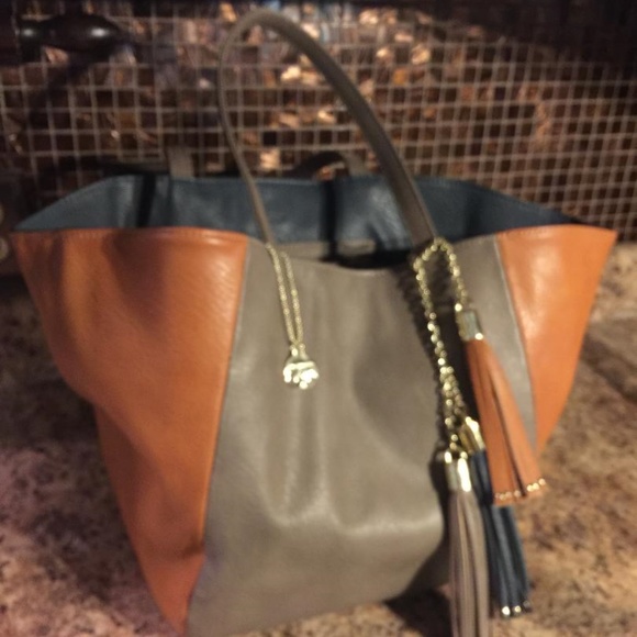 Big Buddha Handbags - Huge BIG BUDDAH Pocket Book Tote